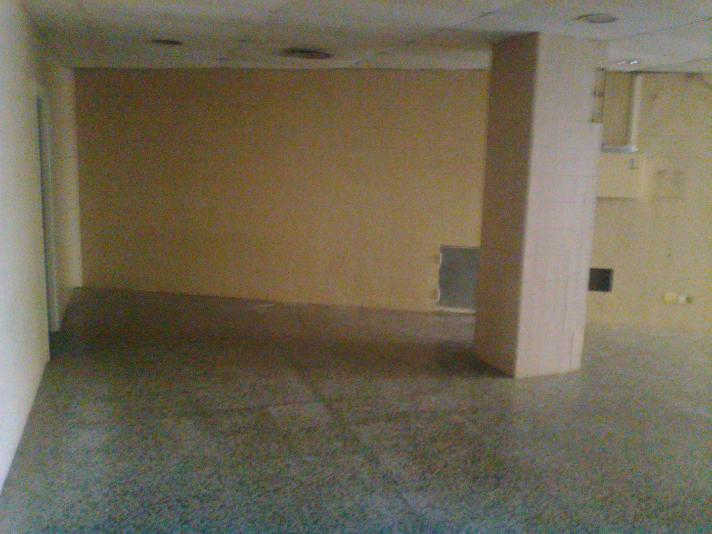 Commercial for sale in Castello de la Plana - € 138,000 (Ref: 9591777)