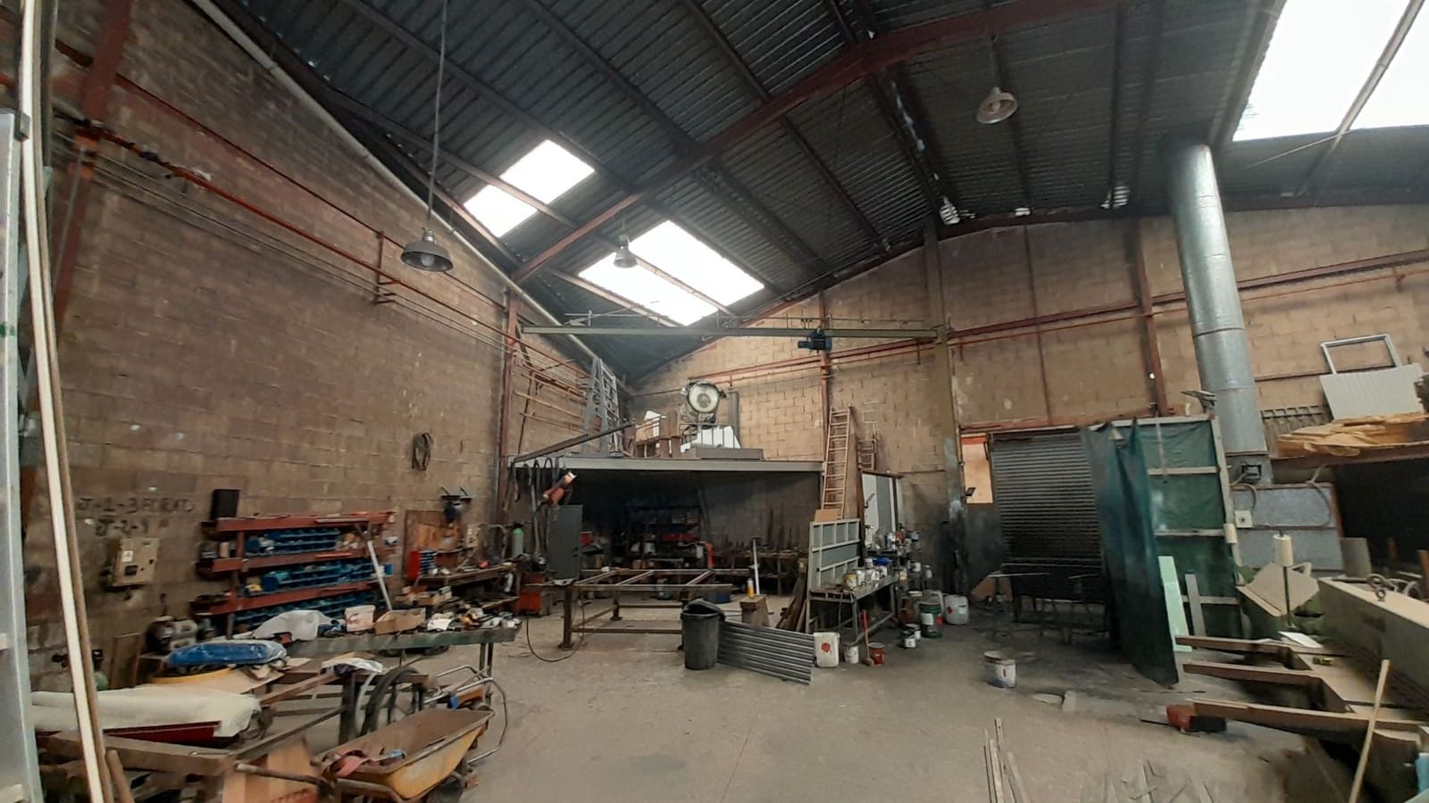 Commercial for sale in L'Alcora - € 190,000 (Ref: 9591778)