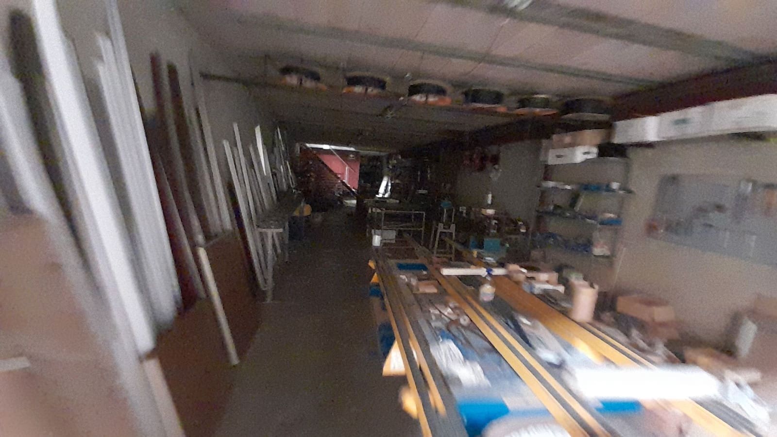 Commercial for sale in L'Alcora - € 190,000 (Ref: 9591778)