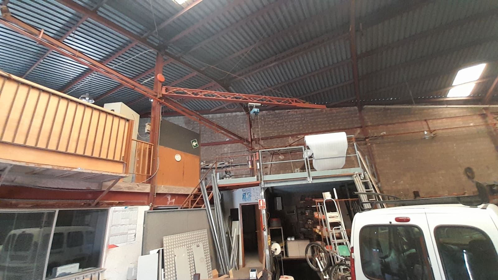 Commercial for sale in L'Alcora - € 190,000 (Ref: 9591778)