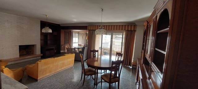 4 makuuhuone Asunto myytävänä paikassa Norte, Castelló de la Plana - 285 000 € (Ref: 9591779)