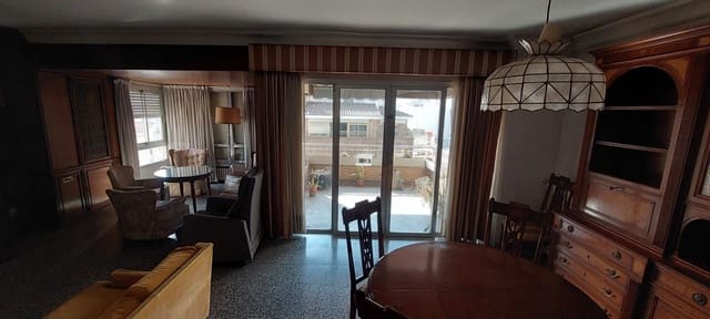 4 makuuhuone Asunto myytävänä paikassa Norte, Castelló de la Plana - 285 000 € (Ref: 9591779)