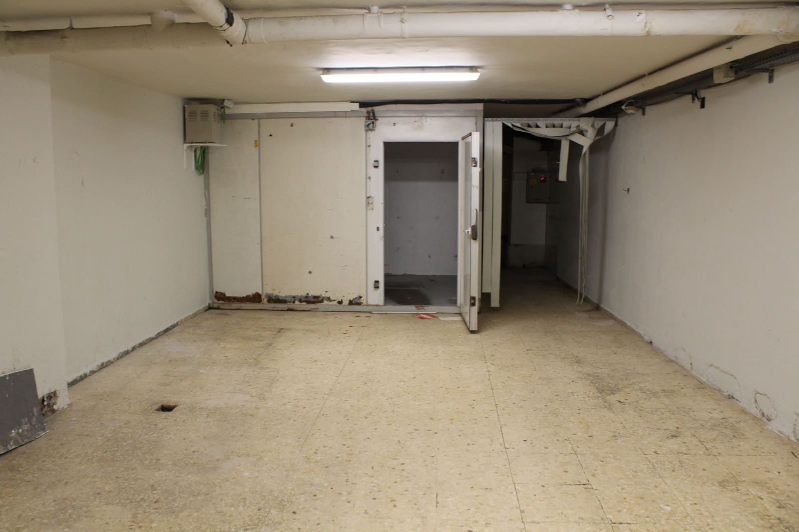 Commercial for sale in Benicassim - € 1,200,000 (Ref: 9591782)