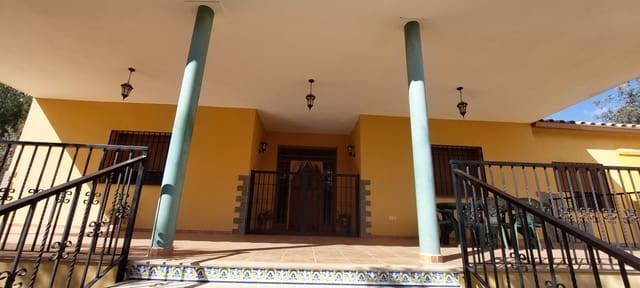 4 bedroom Finca/Country House for sale in Les Useres with garage - € 320,000 (Ref: 9591783)