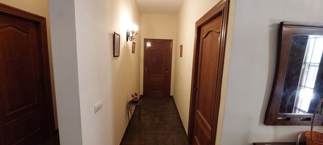 4 bedroom Finca/Country House for sale in Les Useres with garage - € 320,000 (Ref: 9591783)