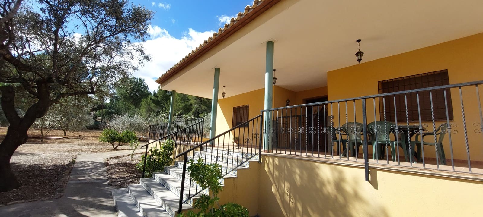 4 bedroom Finca/Country House for sale in Les Useres with garage - € 320,000 (Ref: 9591783)