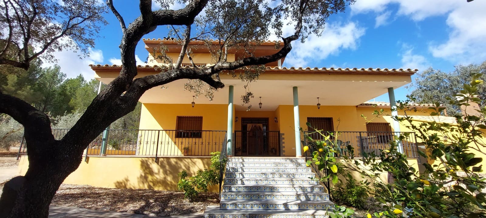 4 bedroom Finca/Country House for sale in Les Useres with garage - € 320,000 (Ref: 9591783)