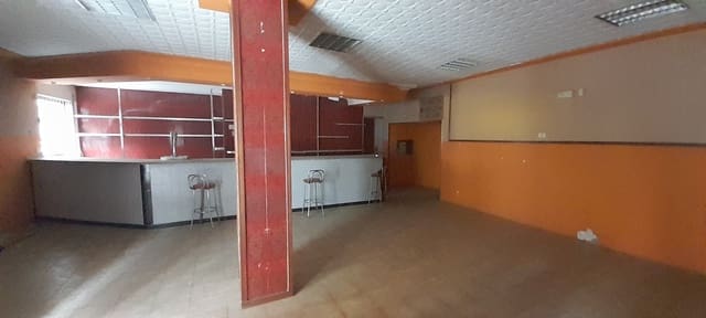 Kaupallinen vuokrattavana paikassa Centro, Castelló de la Plana - 800 € (Ref: 9591784)