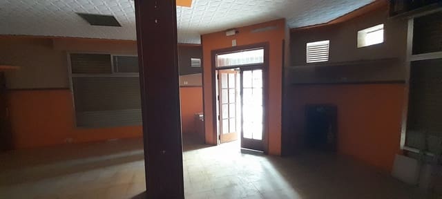 Kaupallinen vuokrattavana paikassa Centro, Castelló de la Plana - 800 € (Ref: 9591784)