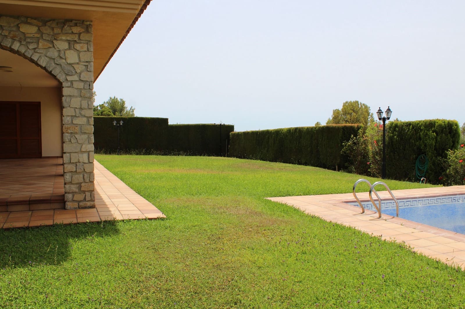 6 bedroom Villa for sale in Oropesa  with pool garage - € 2,500,000 (Ref: 9591786)