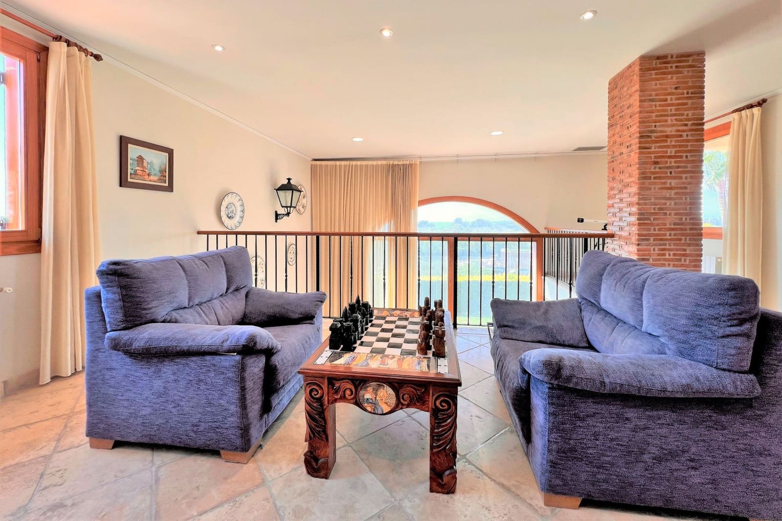 6 bedroom Villa for sale in Oropesa  with pool garage - € 2,500,000 (Ref: 9591786)