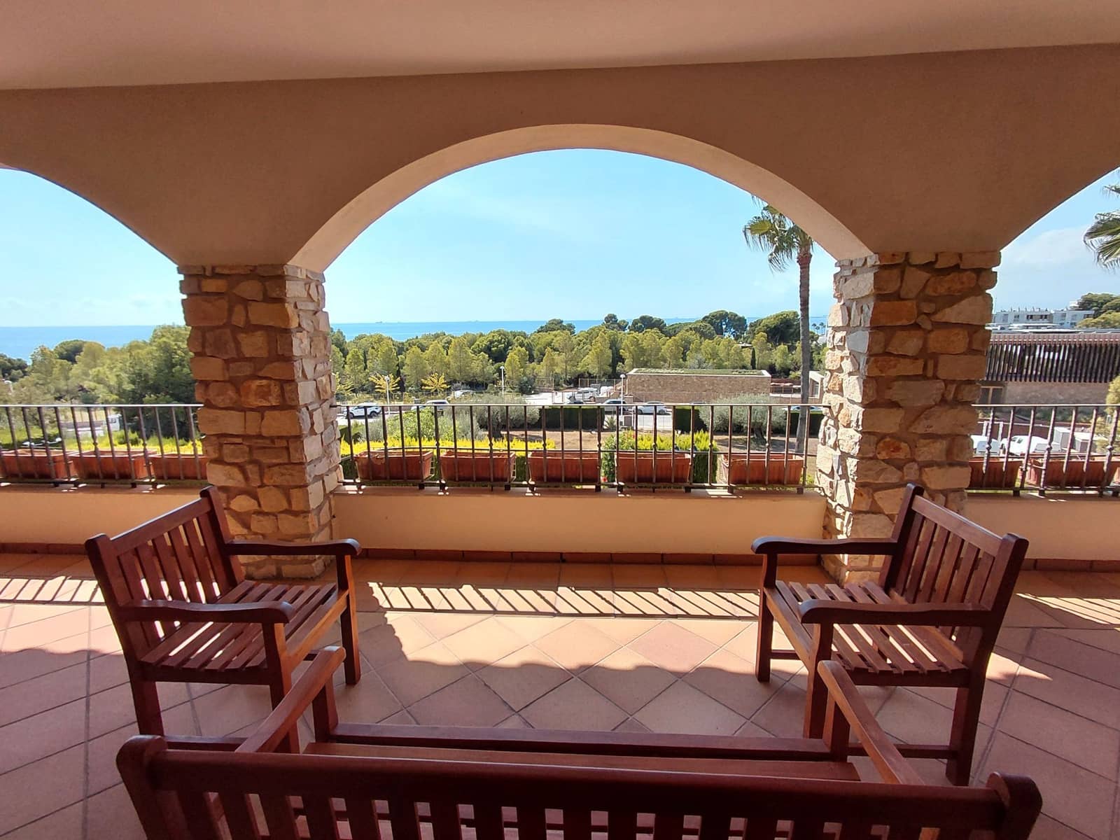 6 bedroom Villa for sale in Oropesa  with pool garage - € 2,500,000 (Ref: 9591786)