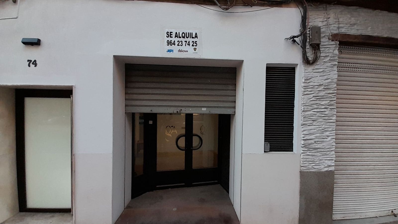 Commercial for sale in Castello de la Plana - € 82,000 (Ref: 9591787)