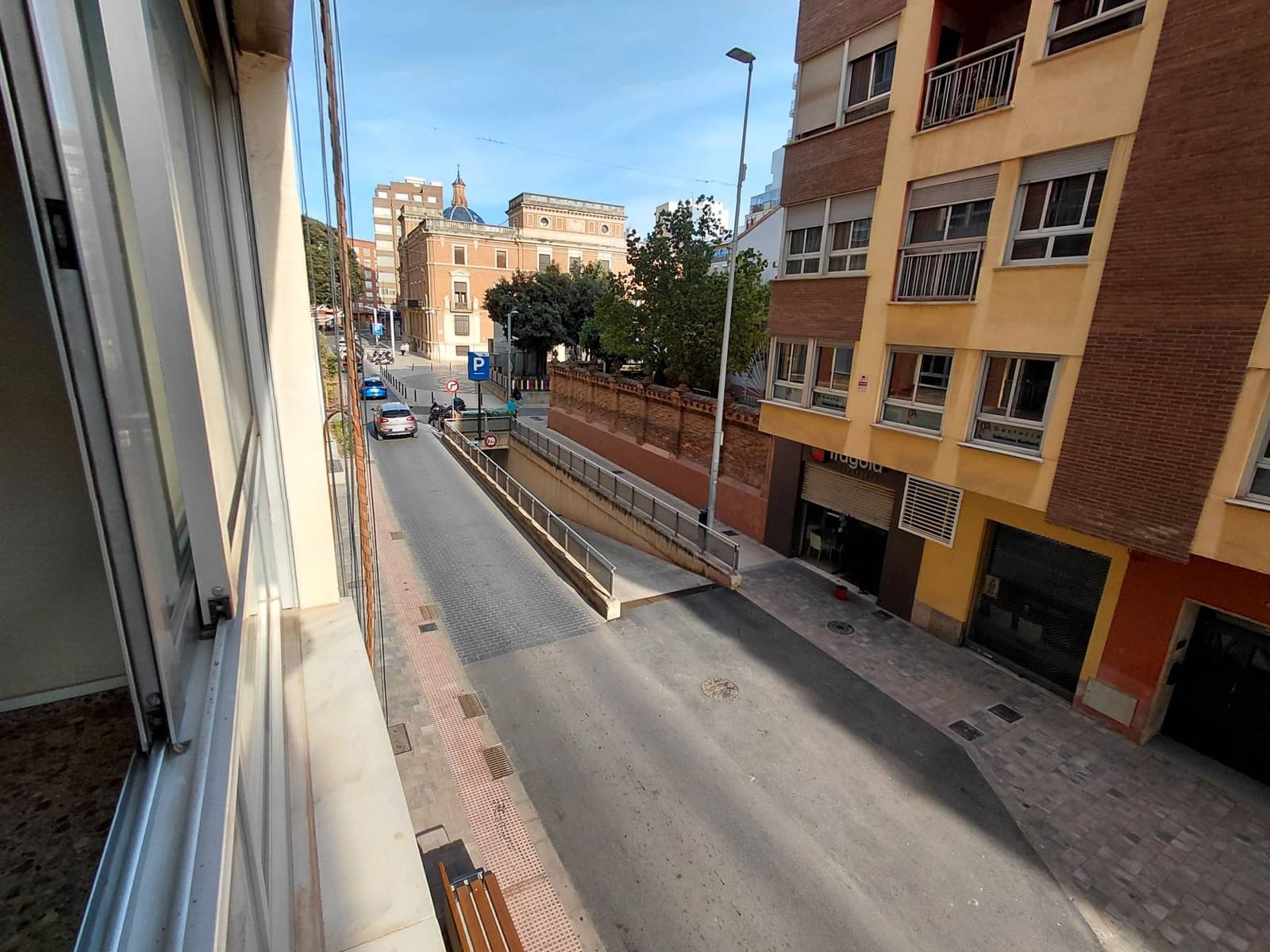 Office for sale in Castello de la Plana - € 143,000 (Ref: 9591789)