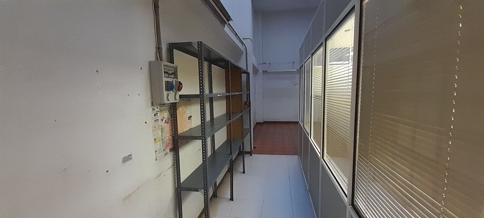 Commercial for sale in Castello de la Plana - € 169,000 (Ref: 9591790)