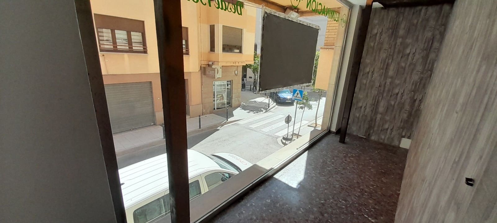 Commercial for sale in Castello de la Plana - € 169,000 (Ref: 9591790)