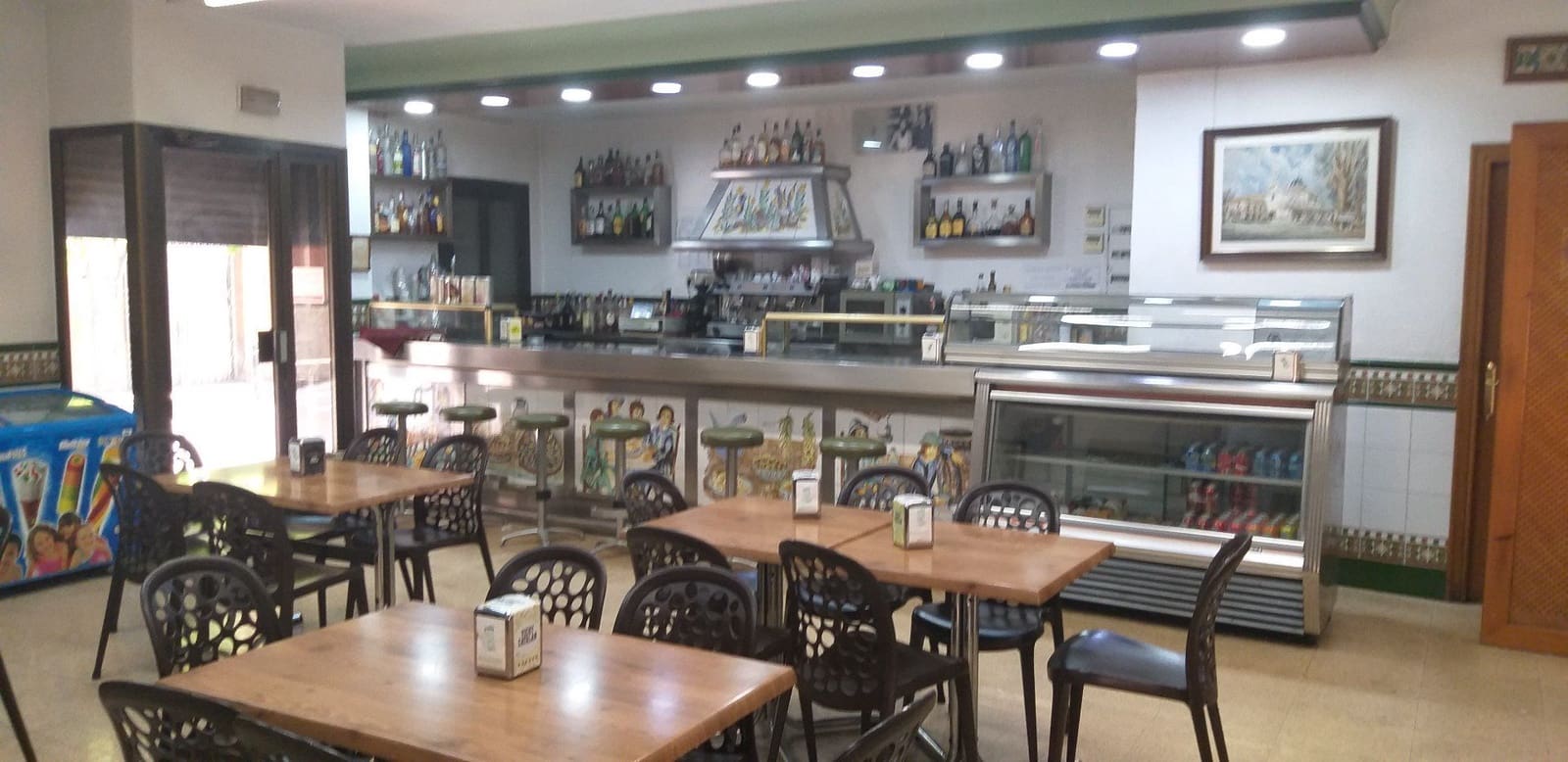 Commercial for sale in Castello de la Plana - € 159,000 (Ref: 9591794)