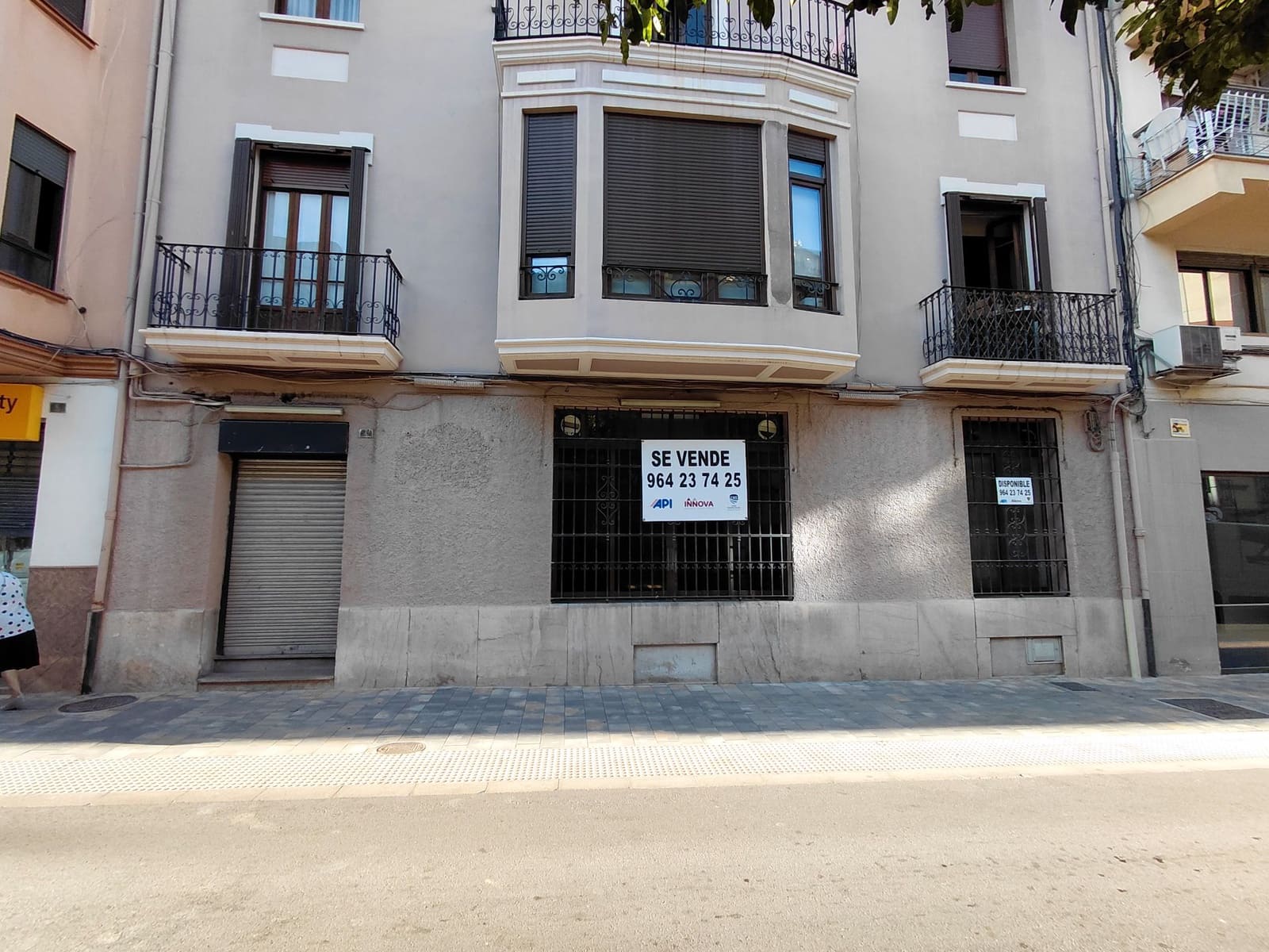 Commercial for sale in Castello de la Plana - € 159,000 (Ref: 9591794)