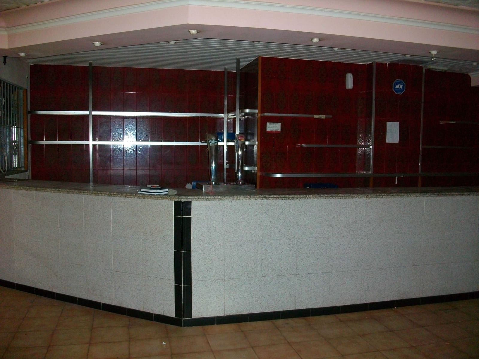 Commercial for sale in Castello de la Plana - € 129,000 (Ref: 9591796)