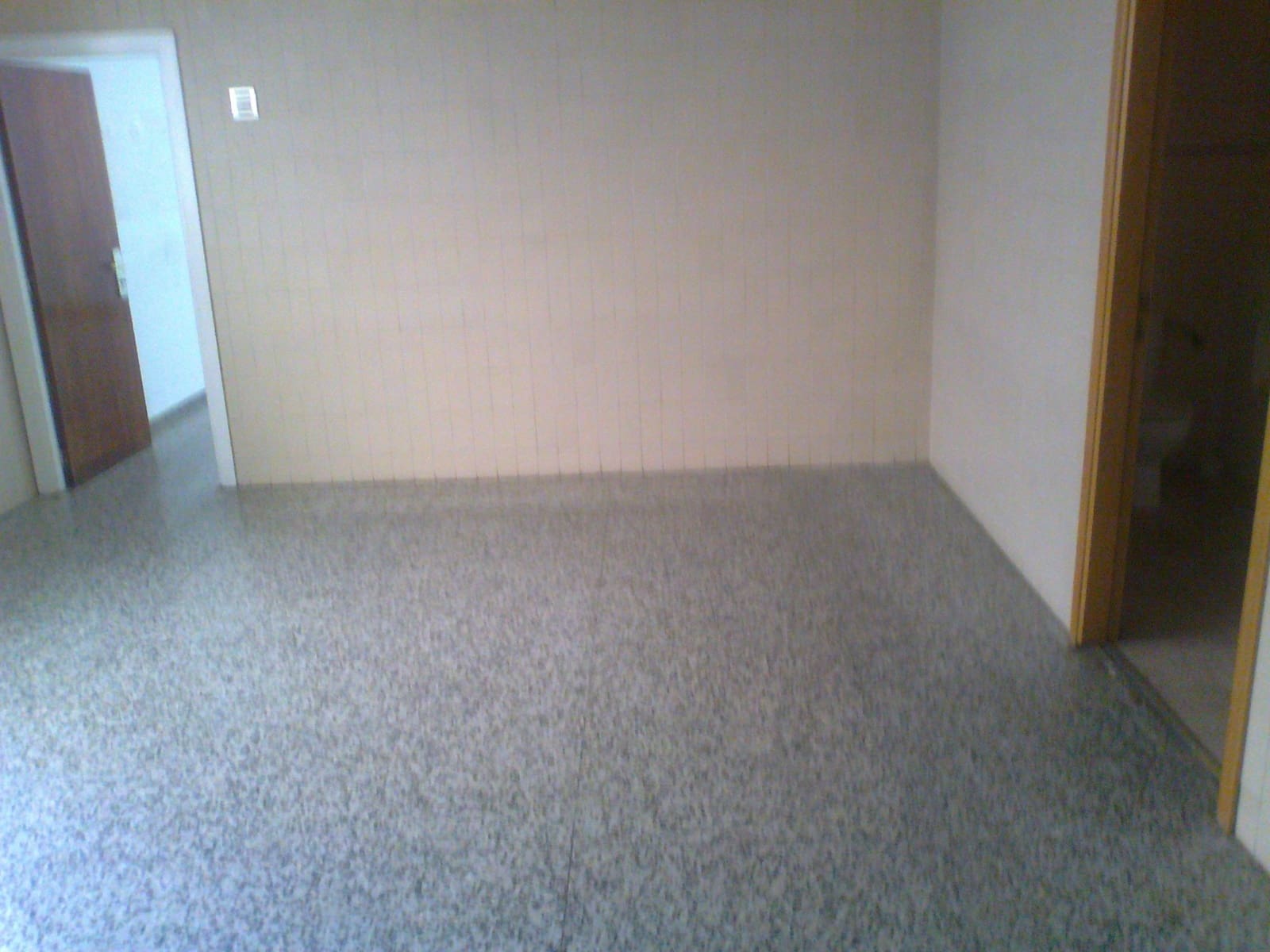 Commercial for sale in Castello de la Plana - € 138,000 (Ref: 9591797)