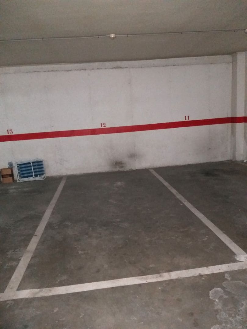 2 quarto Apartamento para arrendar em Castello de la Plana com garagem - 650 € (Ref: 9593306)