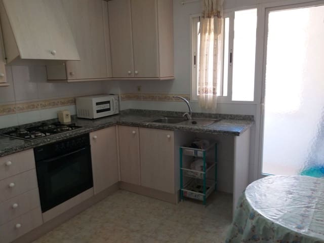 2 quarto Apartamento para arrendar em Sur, Castelló de la Plana com garagem - 650 € (Ref: 9593306)