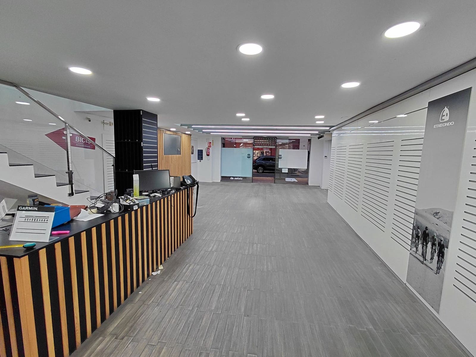 Kaupallinen vuokrattavana paikassa Castello de la Plana - 1 350 € (Ref: 9593307)