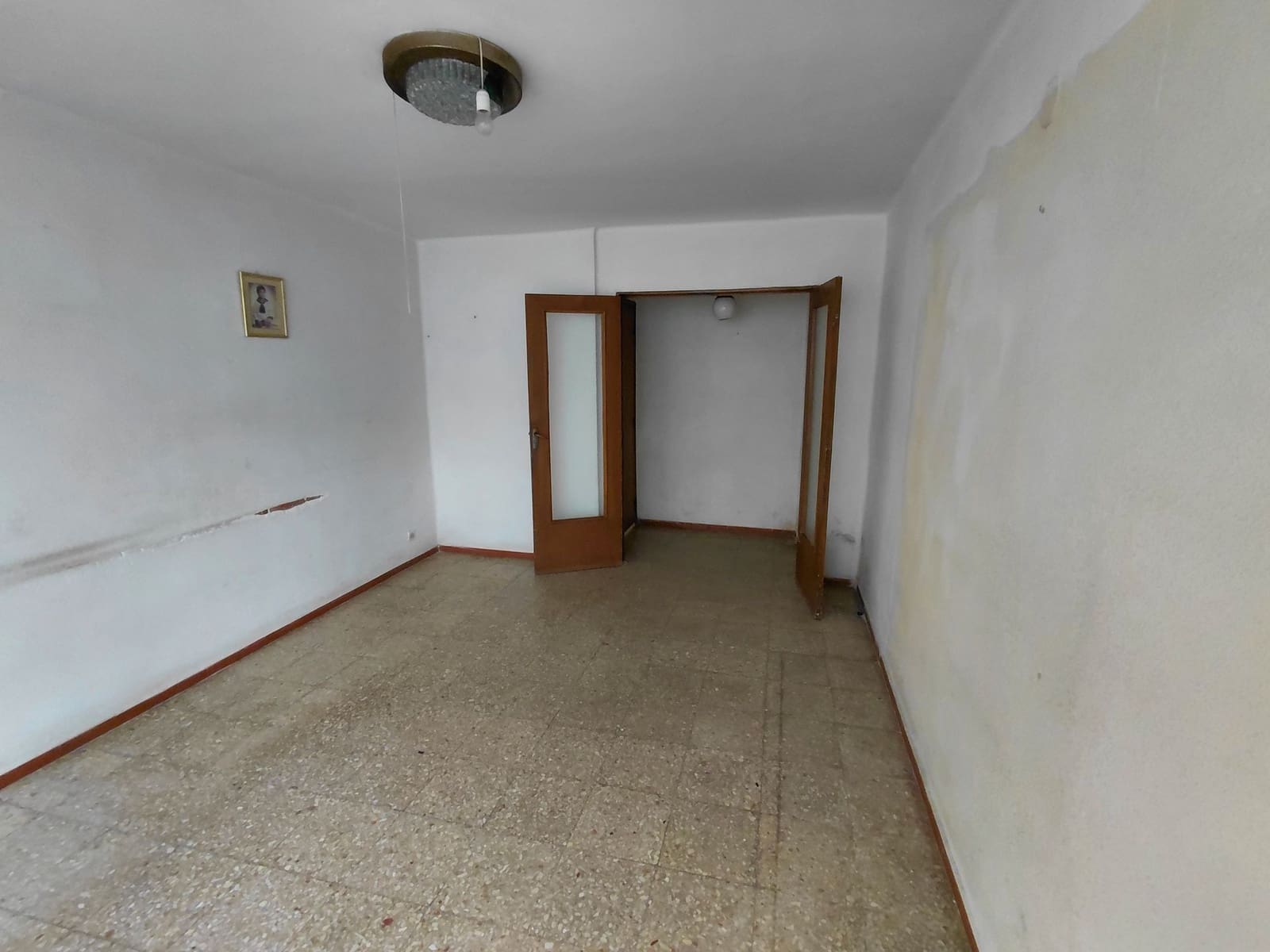 3 Zimmer Apartment zu verkaufen in Castello de la Plana - 100.000 € (Ref: 9645782)