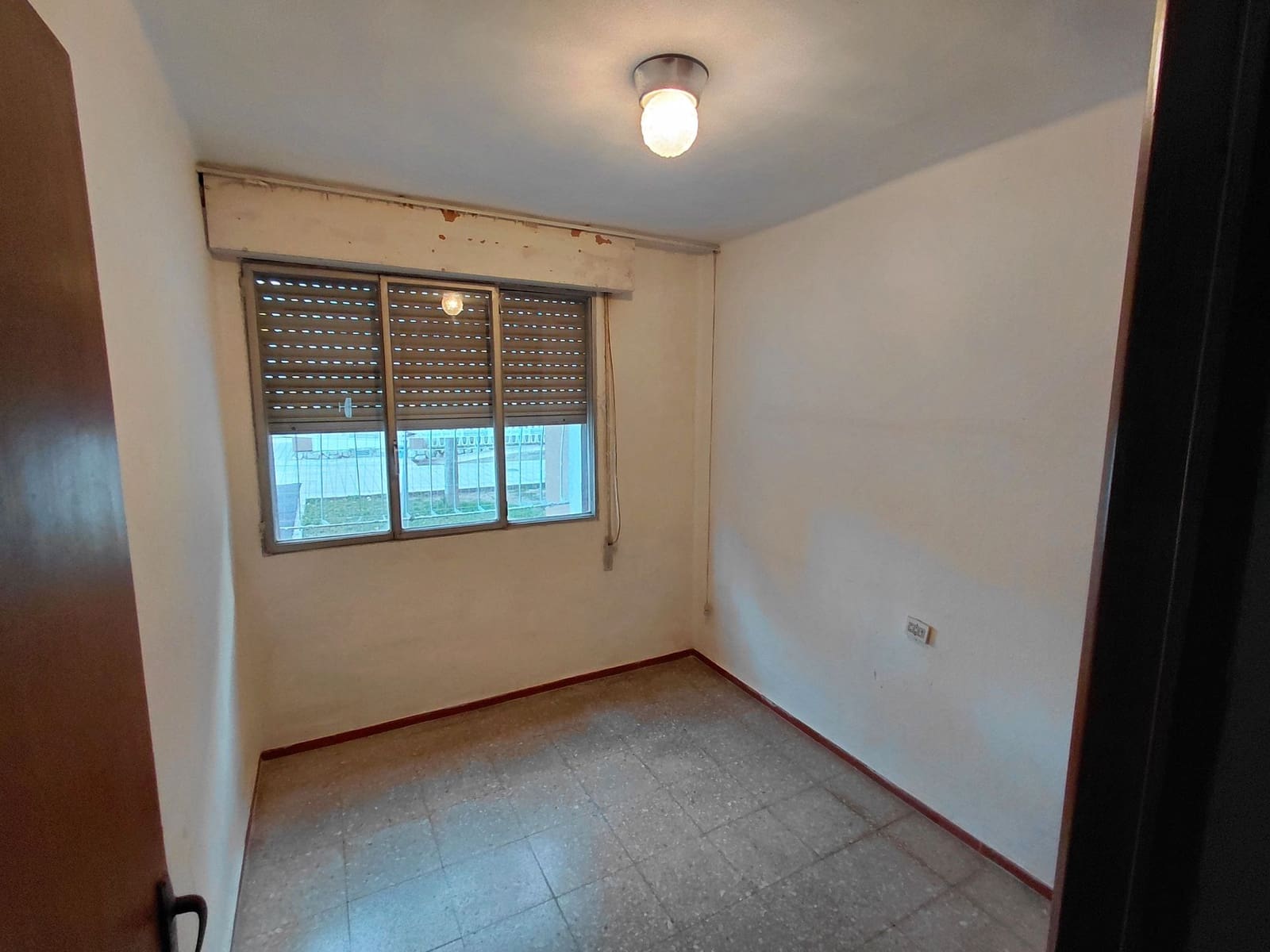 3 Zimmer Apartment zu verkaufen in Castello de la Plana - 100.000 € (Ref: 9645782)