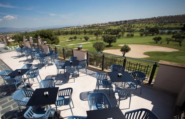 3 slaapkamer Villa te koop in Algorfa met zwembad garage - € 734.000 (Ref: 10160702)