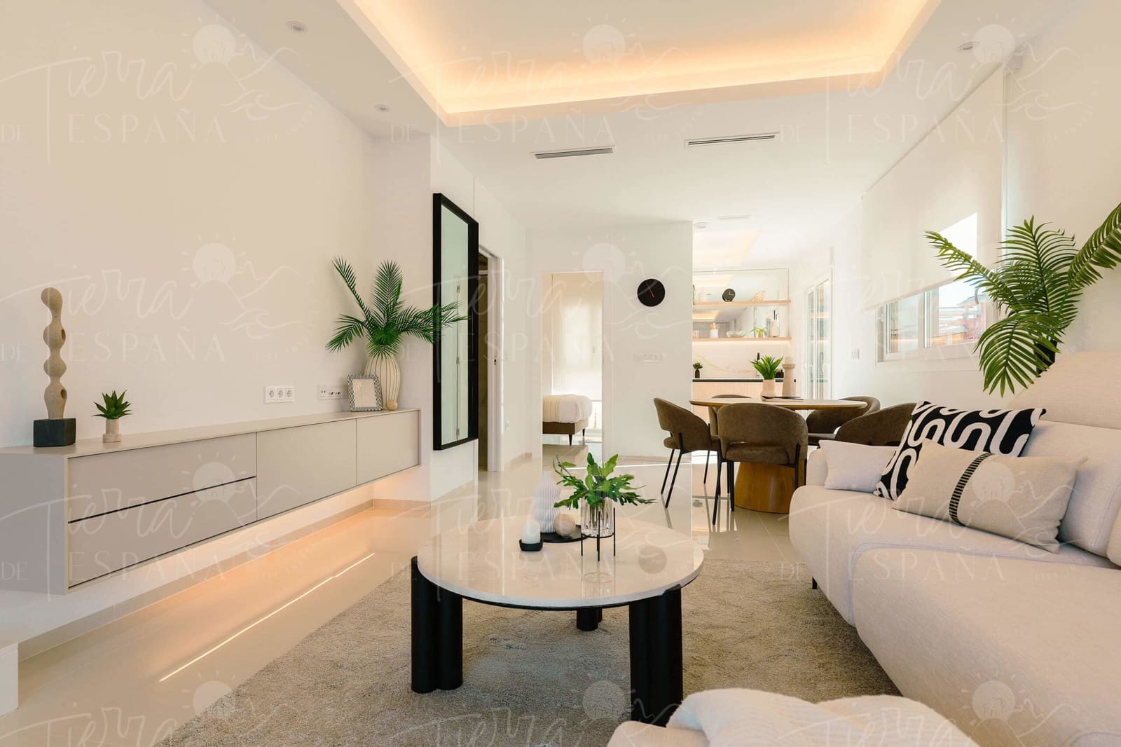Semi-detached Villa for sale in Ciudad Quesada with pool garage - € 308,000 (Ref: 10160708)