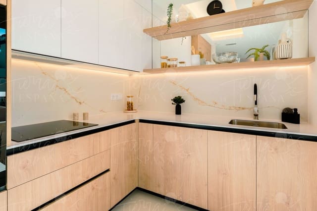 Kjedet enebolig til salgs i Ciudad Quesada, Rojales med svømmebasseng garasje - € 308 000 (Ref: 10160708)