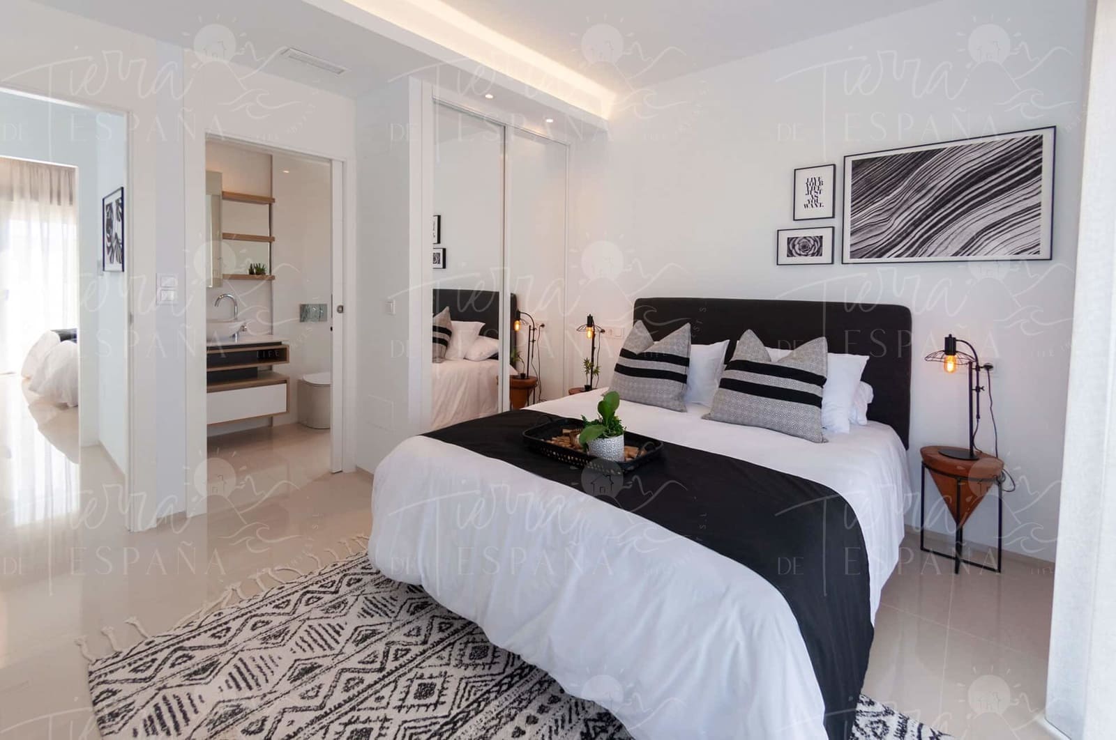 3 bedroom Villa for sale in Los Alcazares with pool garage - € 479,951 (Ref: 10160709)