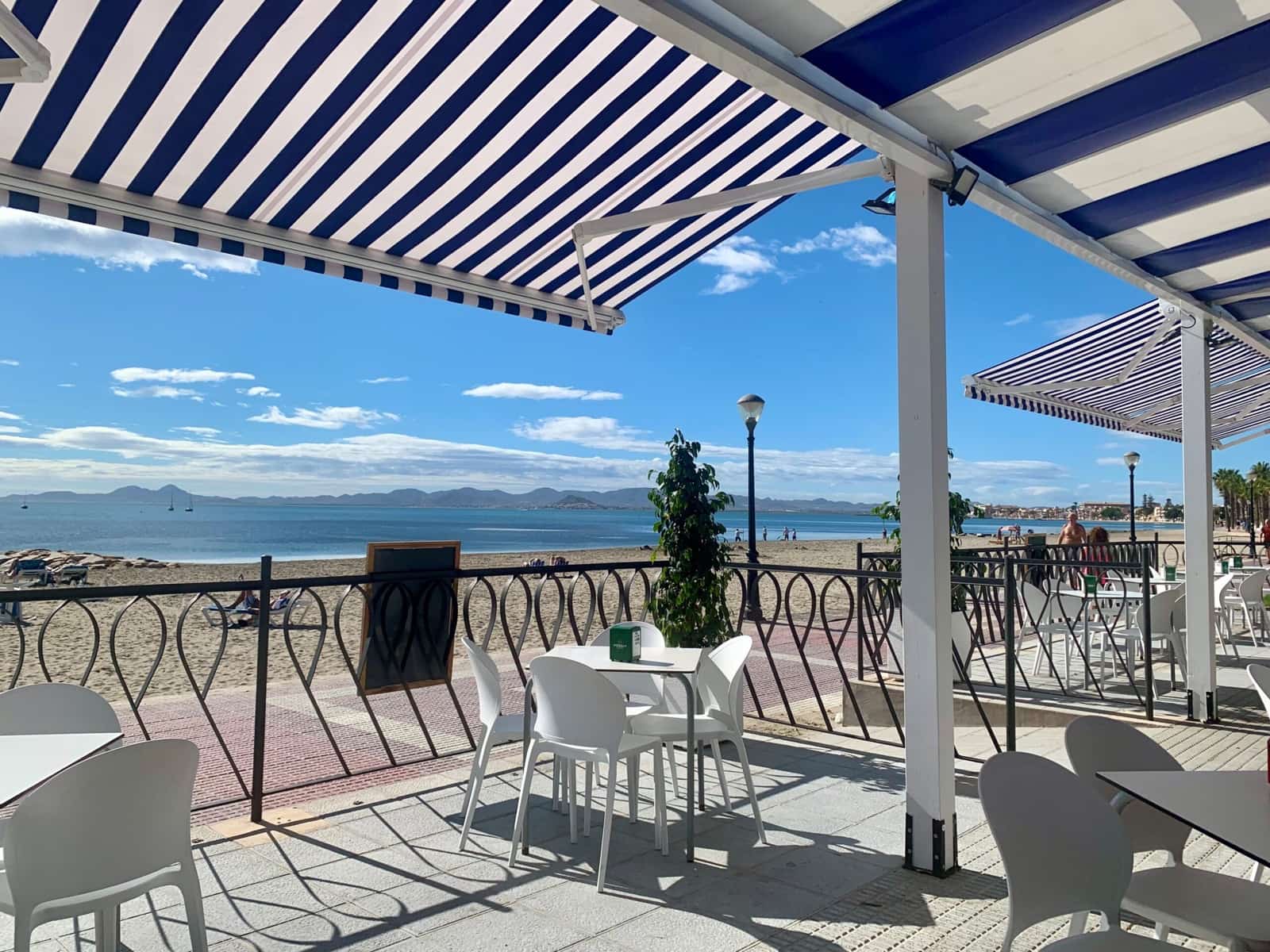 3 quarto Moradia para venda em Los Narejos com piscina - 659 000 € (Ref: 8964406)