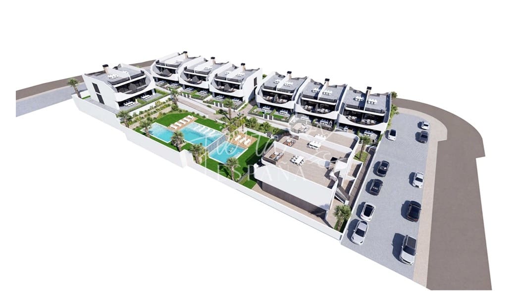 2 bedroom Flat for sale in San Miguel de Salinas with pool - € 220,000 (Ref: 9032708)