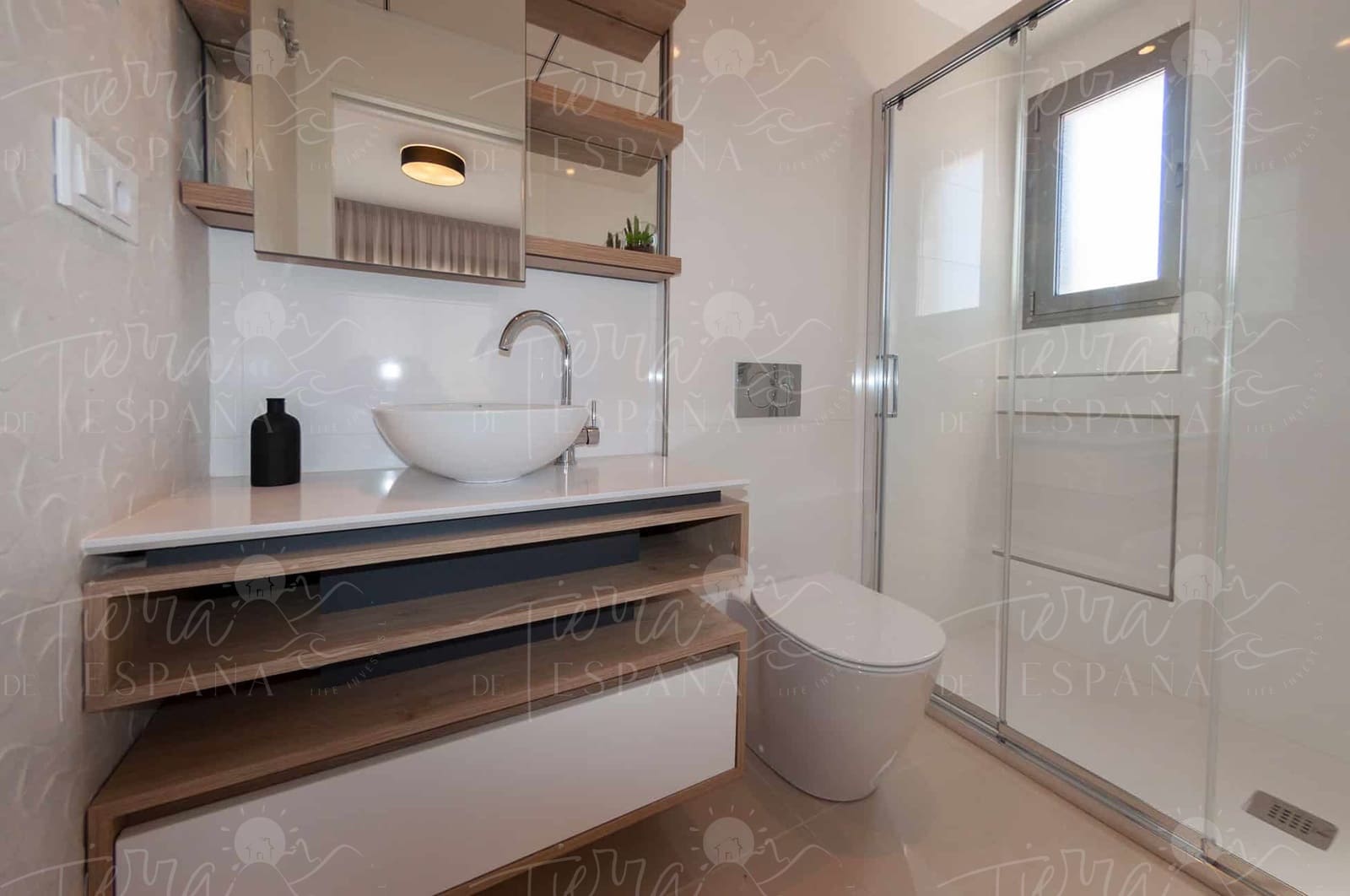 Chalet de 3 habitaciones en Los Alcázares en venta con piscina - 539.000 € (Ref: 9057770)