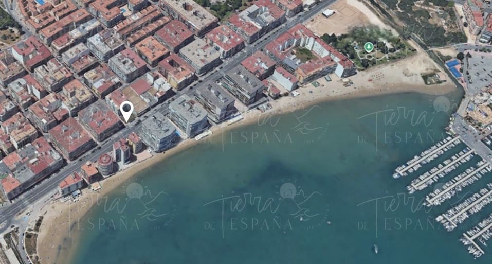 1 bedroom Flat for sale in Torrevieja with pool - € 165,000 (Ref: 9147365)