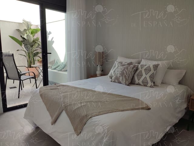 2 bedroom Bungalow for sale in Pilar de la Horadada with pool - € 259,900 (Ref: 9159644)