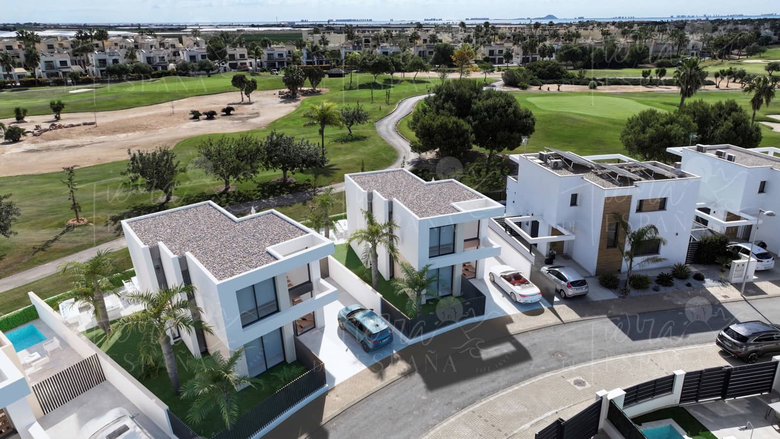 3 bedroom Villa for sale in Los Alcazares with pool - € 799,000 (Ref: 9240954)