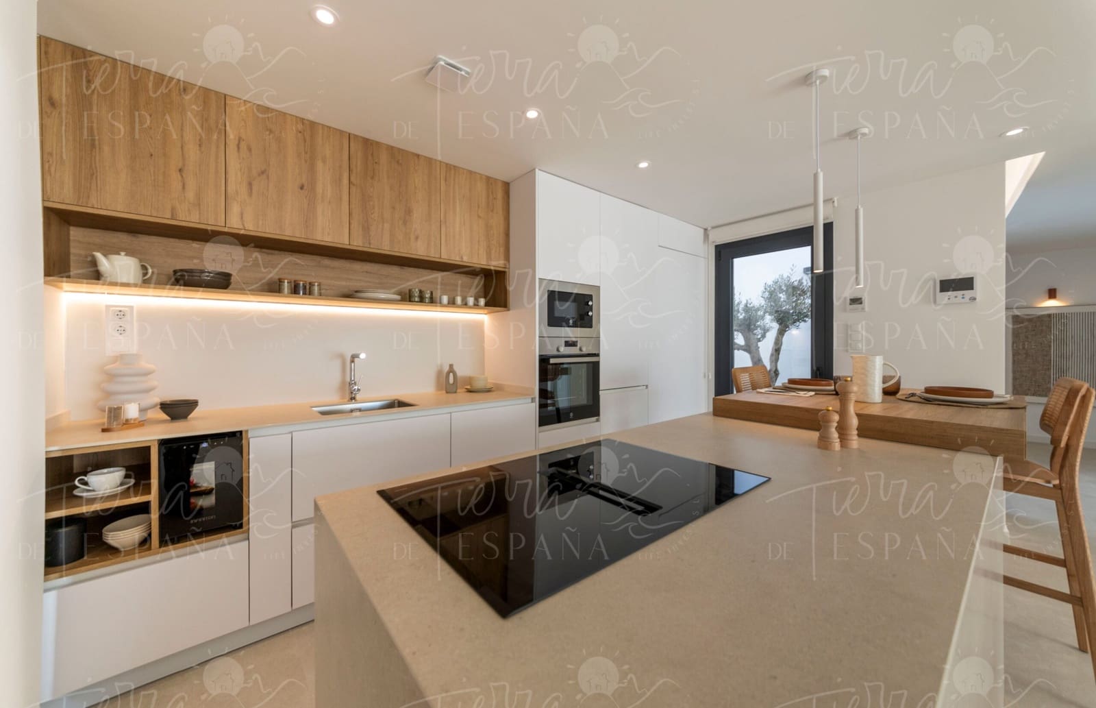 3 soveværelse Villa til salg i Banos y Mendigo med swimmingpool - € 413.400 (Ref: 9701567)