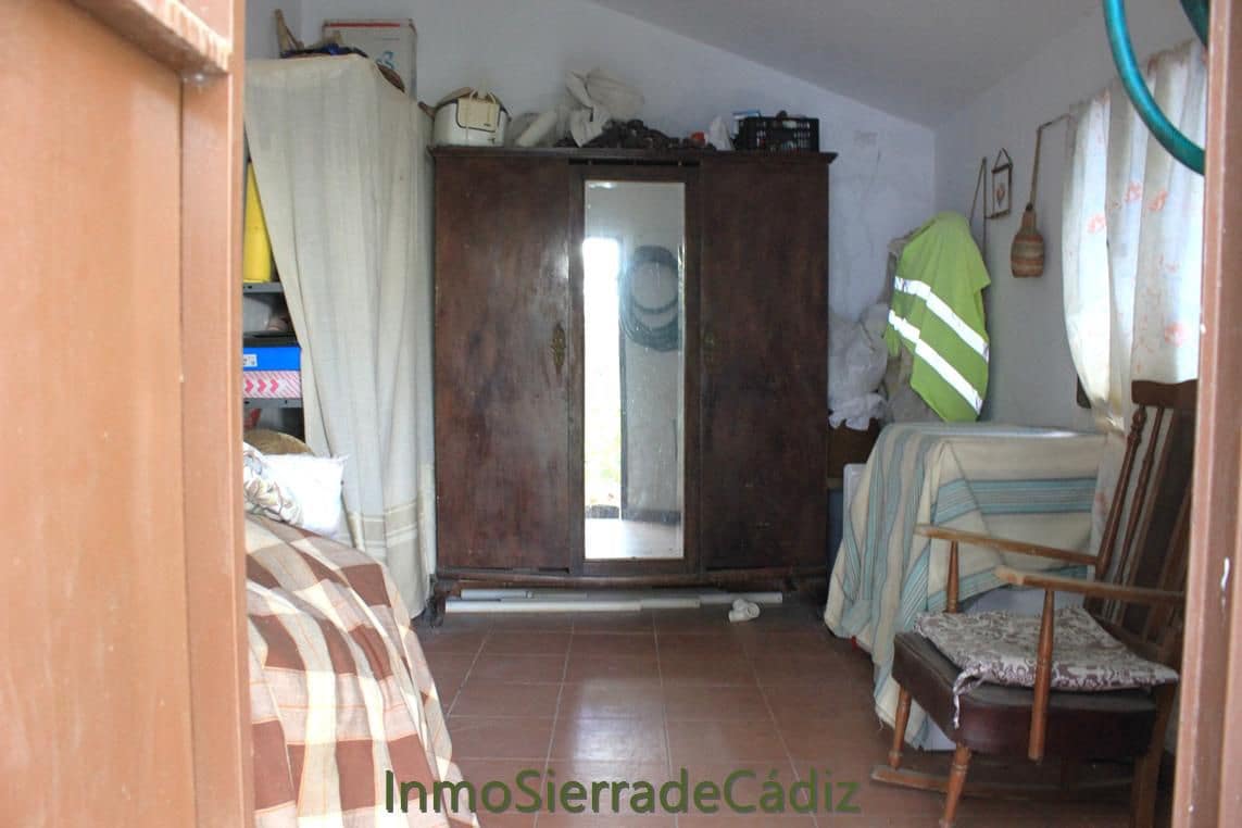 Casa de 5 habitaciones en Algodonales en venta - 152.000 € (Ref: 10020303)