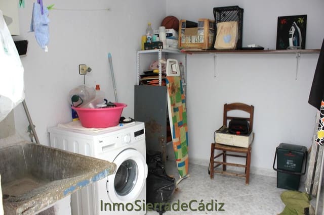 Casa de 5 habitaciones en Algodonales en venta - 152.000 € (Ref: 10020303)