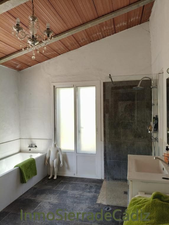2 quarto Quinta/Casa Rural para venda em Algodonales com garagem - 375 000 € (Ref: 10025223)
