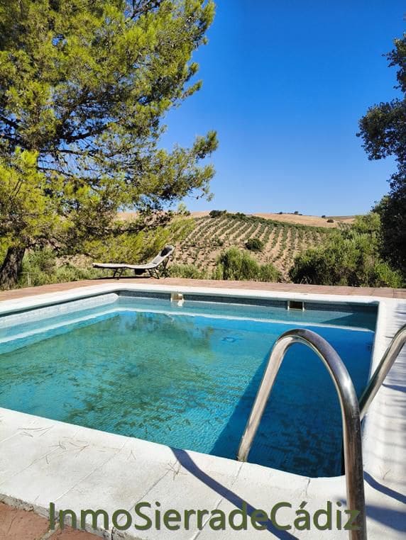 2 quarto Quinta/Casa Rural para venda em Algodonales com garagem - 375 000 € (Ref: 10025223)