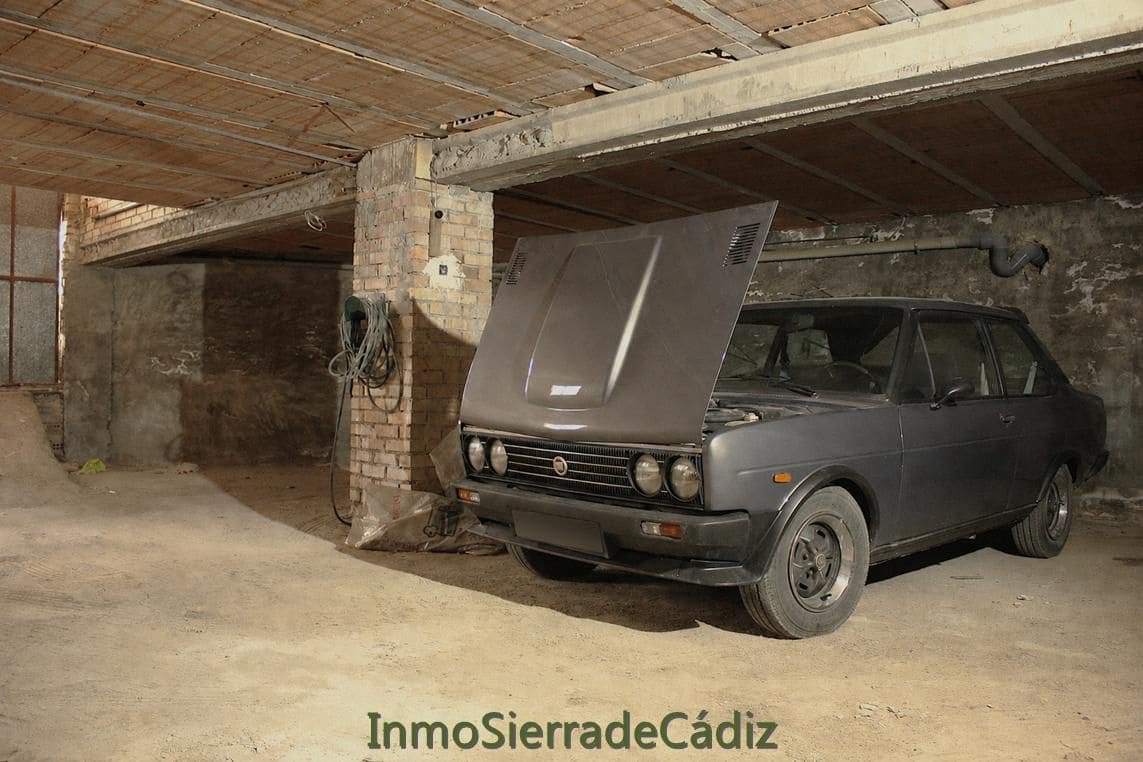 5 quarto Casa em Banda para venda em Algodonales com garagem - 175 000 € (Ref: 10048873)