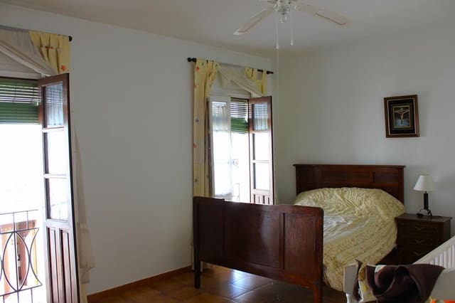 5 makuuhuone Omakotitalo myytävänä paikassa Algodonales mukana 
autotalli - 175 000 € (Ref: 8126758)