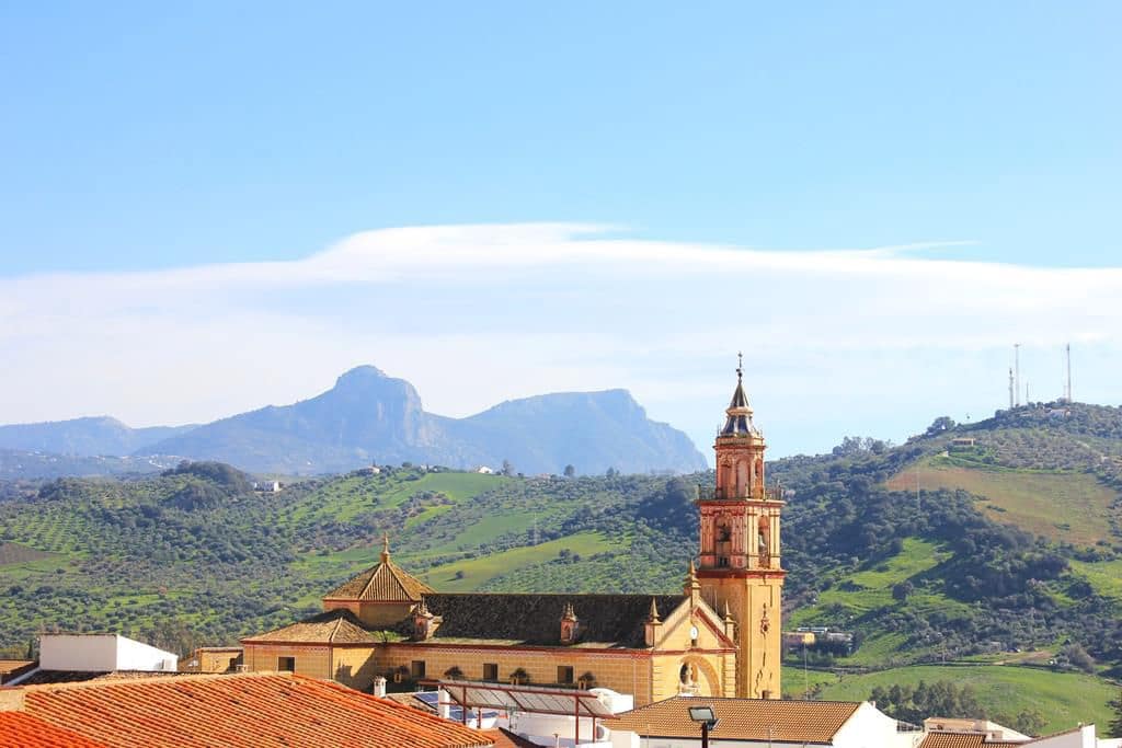 5 soveværelse Byhus til salg i Algodonales med garage - € 175.000 (Ref: 8126758)