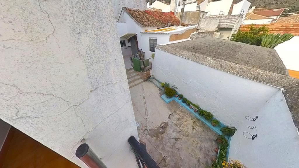 5 soveværelse Byhus til salg i Algodonales med garage - € 175.000 (Ref: 8126758)