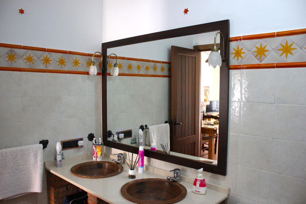 Casa de 3 habitaciones en Algodonales en venta - 105.000 € (Ref: 8178560)