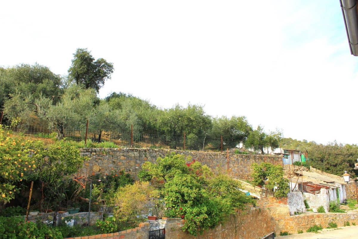 Casa de 3 habitaciones en Algodonales en venta - 105.000 € (Ref: 8178560)